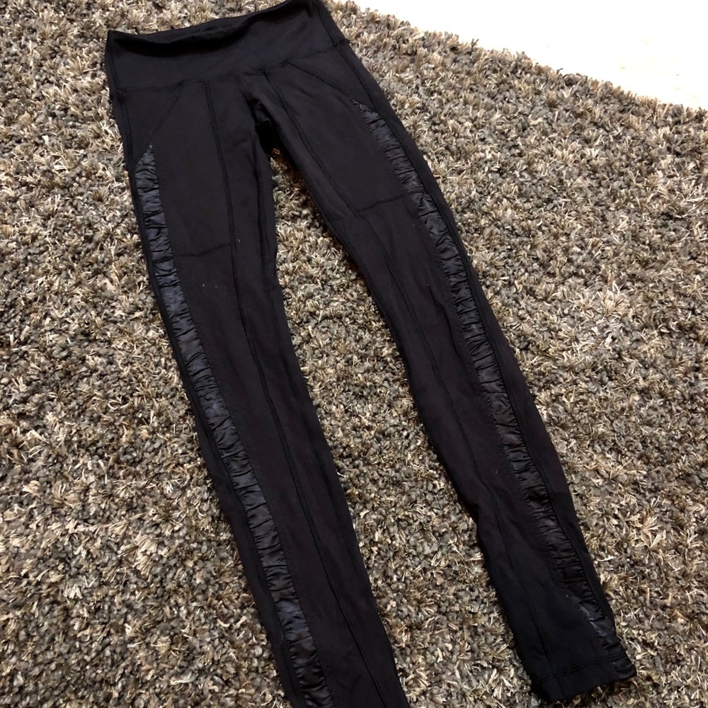 Lululemons
